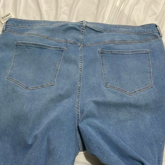 NWT- Old Navy- 30+. Rockstar Jeans - Picture 5 of 8